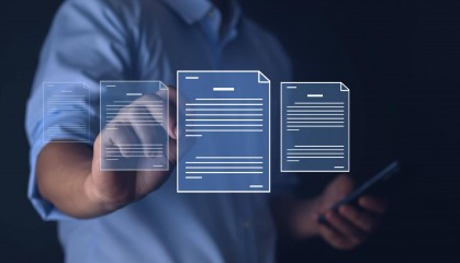 政府工作报告划重点：金融改革与风险防范并进