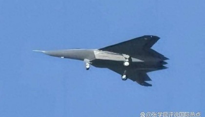 歼-10C实战封神，歼-50试飞震撼，中国空军到底还有多少惊喜？