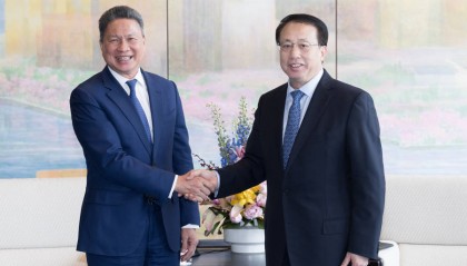 上海市市长龚正分别会见柬埔寨副首相、昕诺飞全球首席执行官、伦敦金融城市长