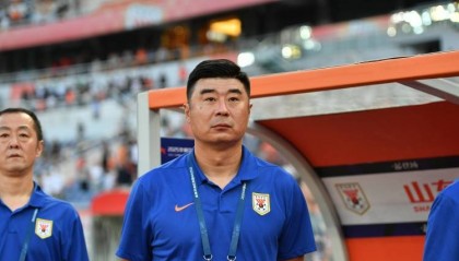 鲁媒：李霄鹏、韩鹏将迎来教练生涯首度对决 克雷桑有望回归