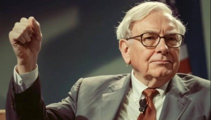 自动驾驶保险革命——巴菲特千亿布局与车企的“技术+金融”博弈